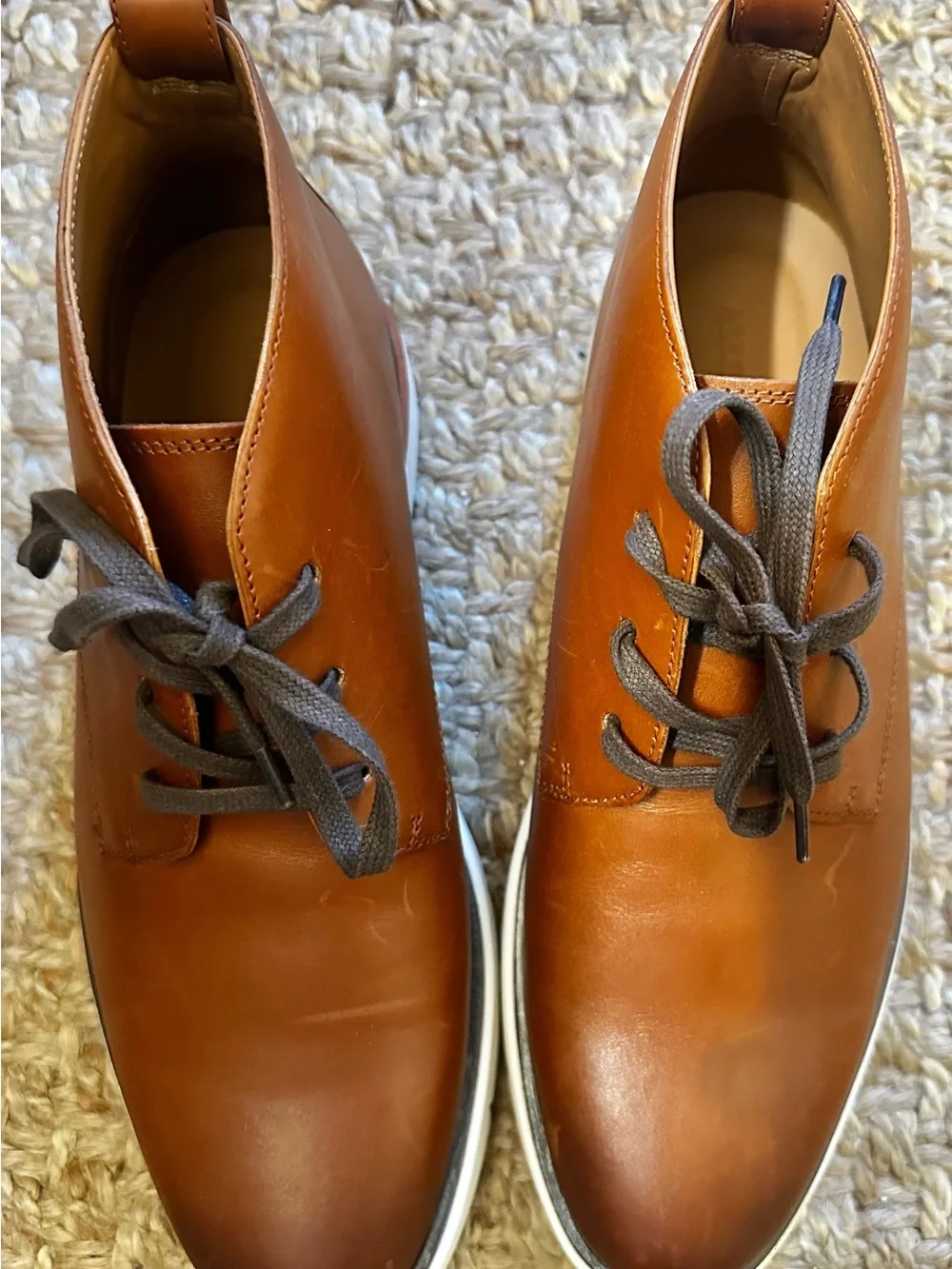 Allen Edmonds Carson Leather Hybrid Chukka Boots Dark Chili